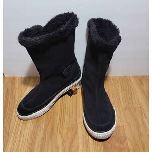 Converse Chunk Taylor Fur Winter Boots 6
